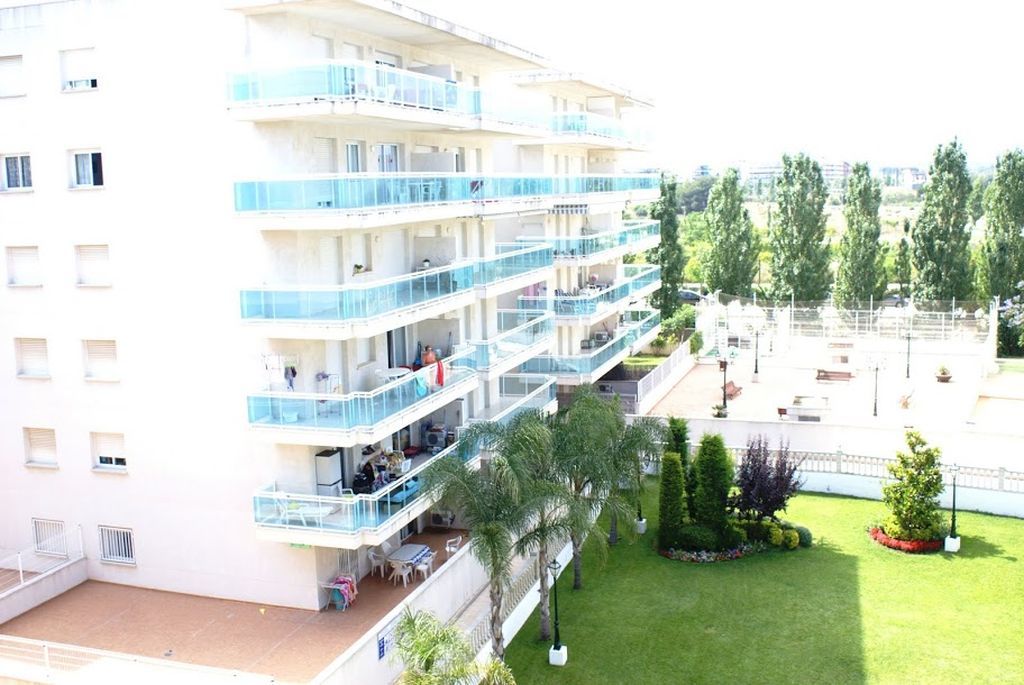 Uhc Village Park Apartments 살루 외부 사진